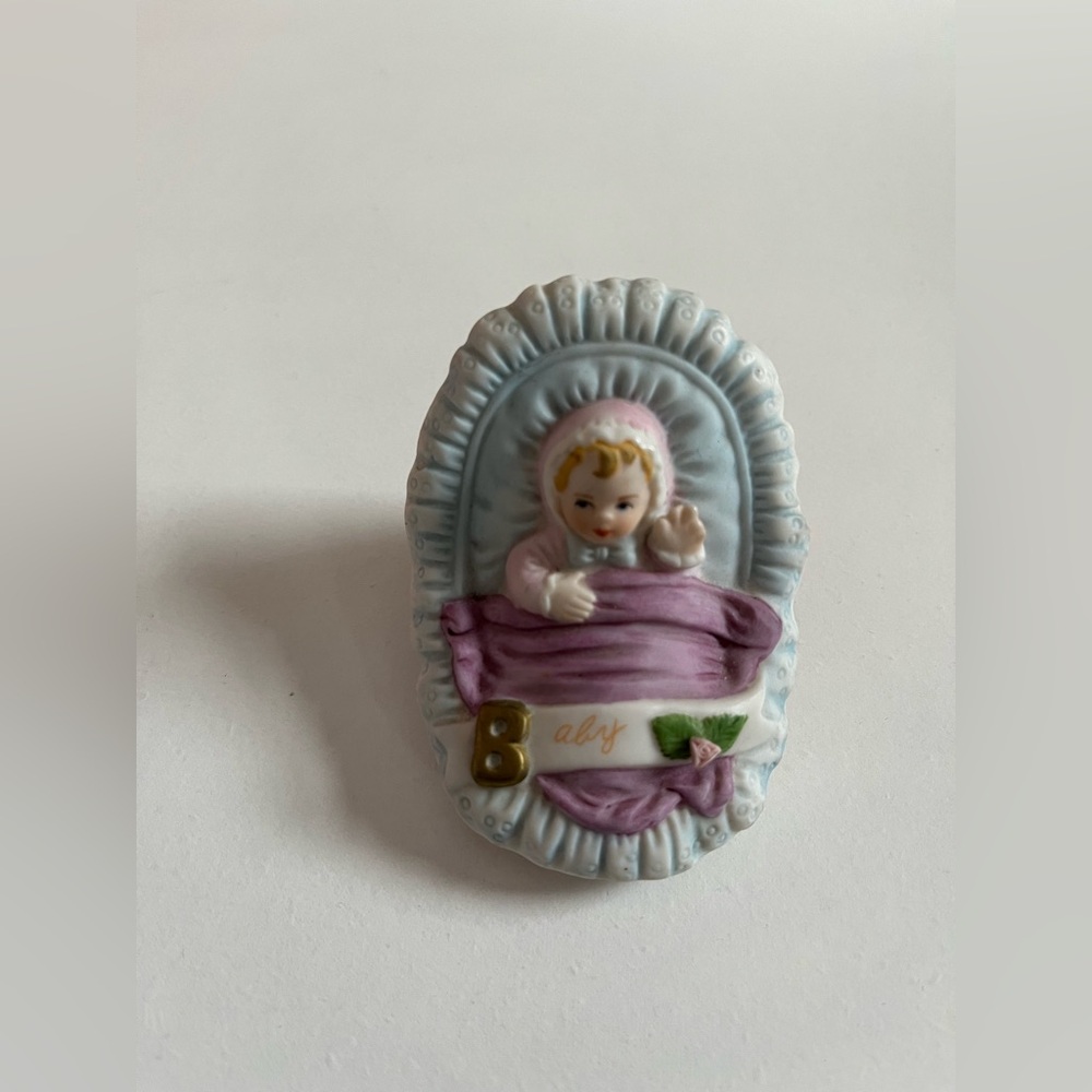 Vintage 1983 Enesco Growing Up Birth Of Baby infant girl in pink/purple decor